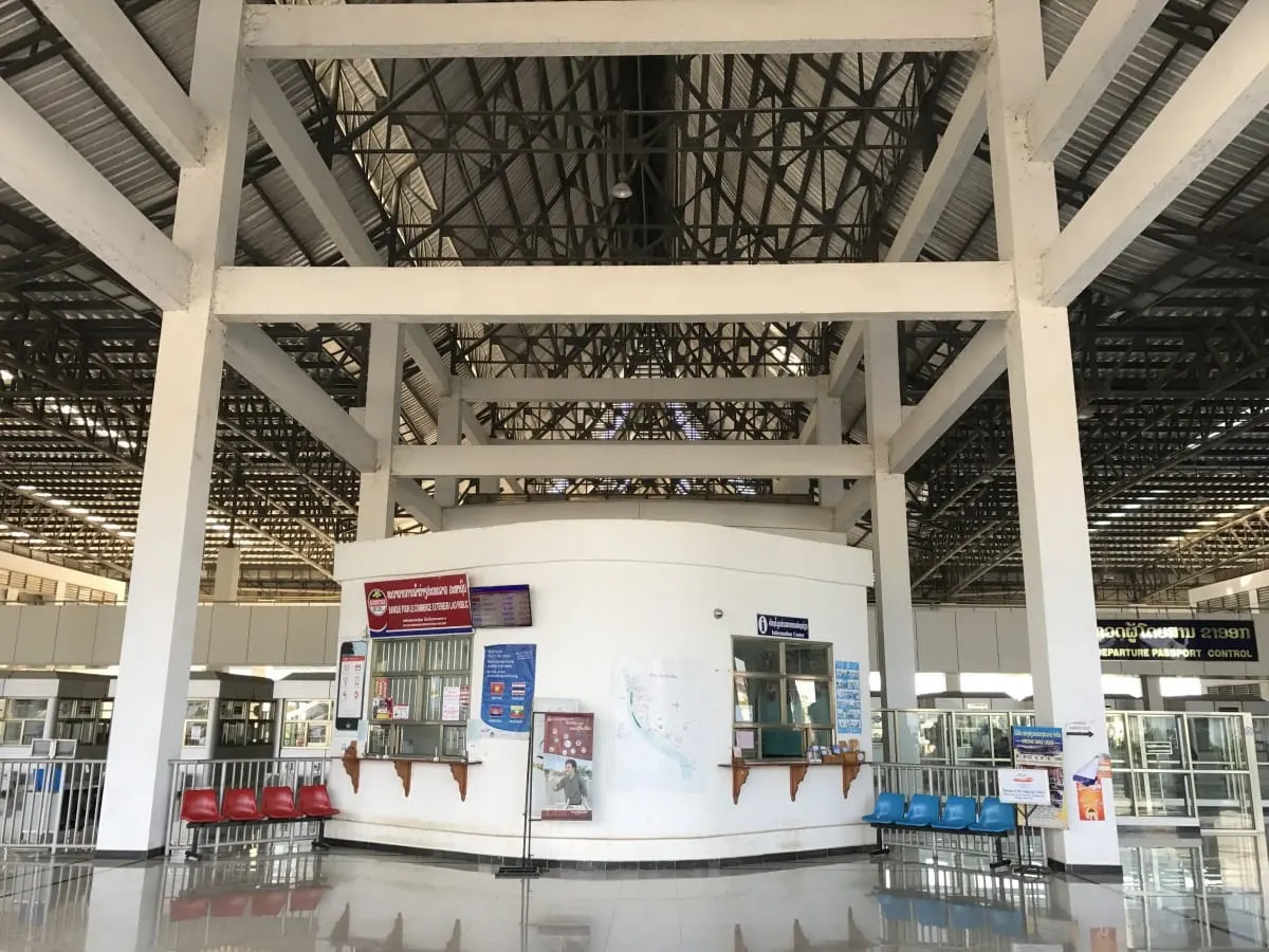 Interior of the Huay Xai border station with exchange and information booths